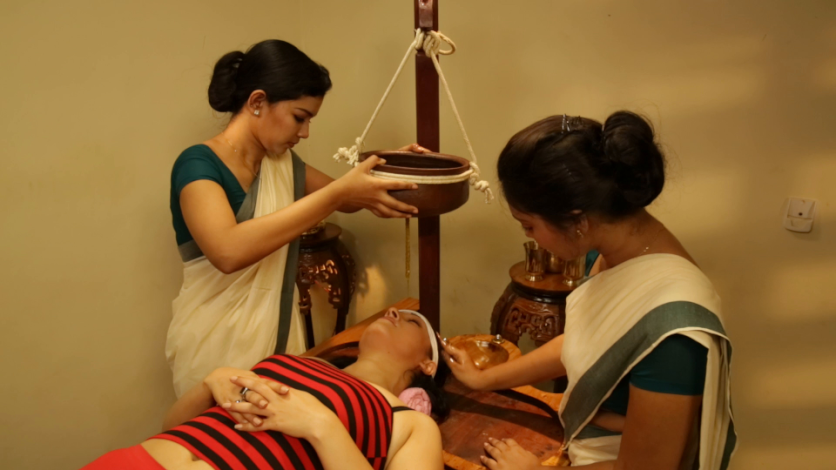 Oil massage - Ayurvedic treatment