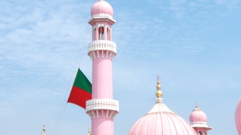Festival flag hoisted at Beemapally Dargah Shareef