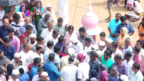 Hoisting of Festival flag at Beemapally Mosque, Thiruvananthapuram
