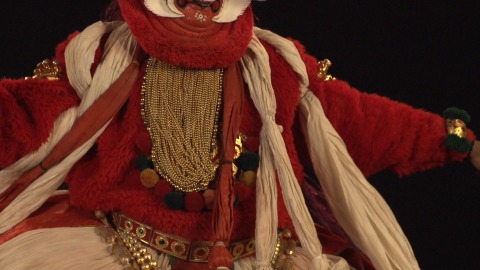Kathakali costumes - Slowmotion