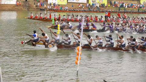 Snake boat race at Piravom, Ernakulam
