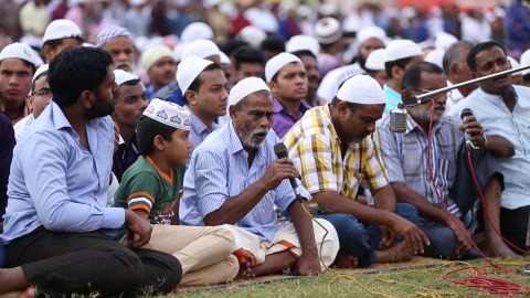 Prayer session at the Palayam Juma Masjid