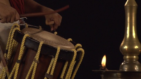 Slow-motion shot of Chenda